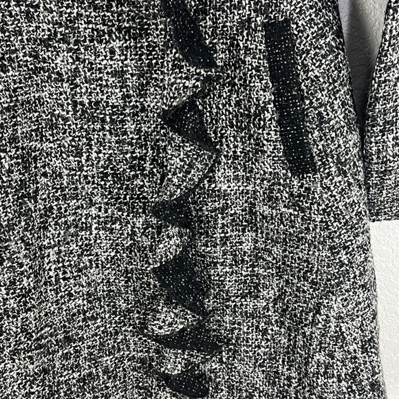 Tahari Womens Wool Blend Tweed Ruffle Pea Coat Twee Gray Missing Belt Size 4 - Picture 3 of 5
